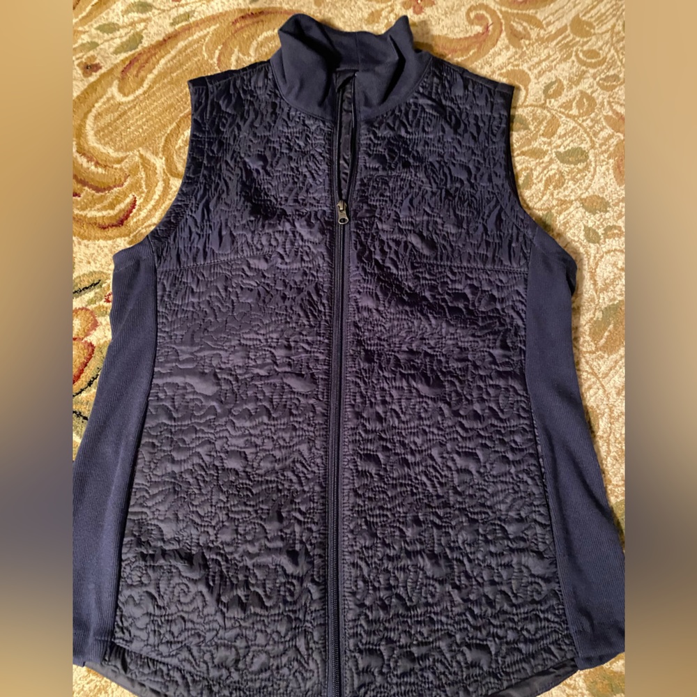 Zelos quilted navy vest